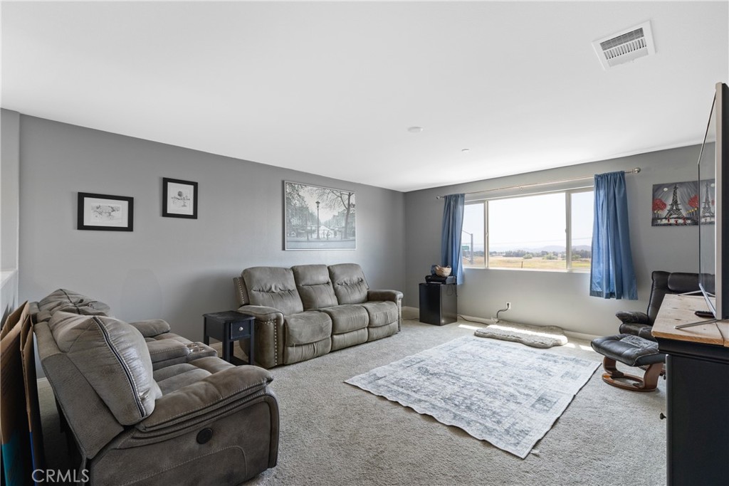 35727 Domaine Street