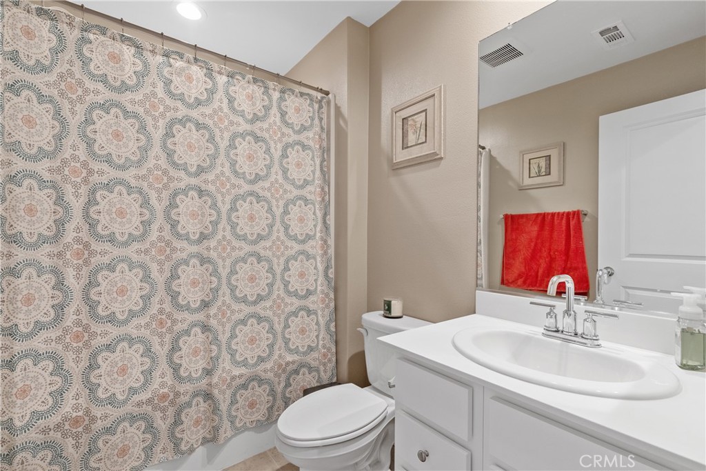 35727 Domaine Street