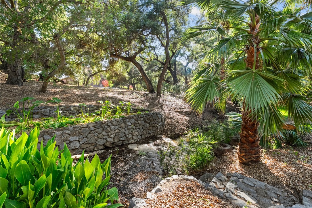 45195 Oak Manor Court