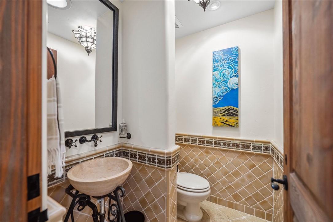 45195 Oak Manor Court