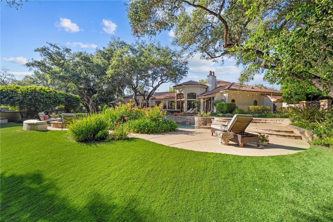 45195 Oak Manor Court