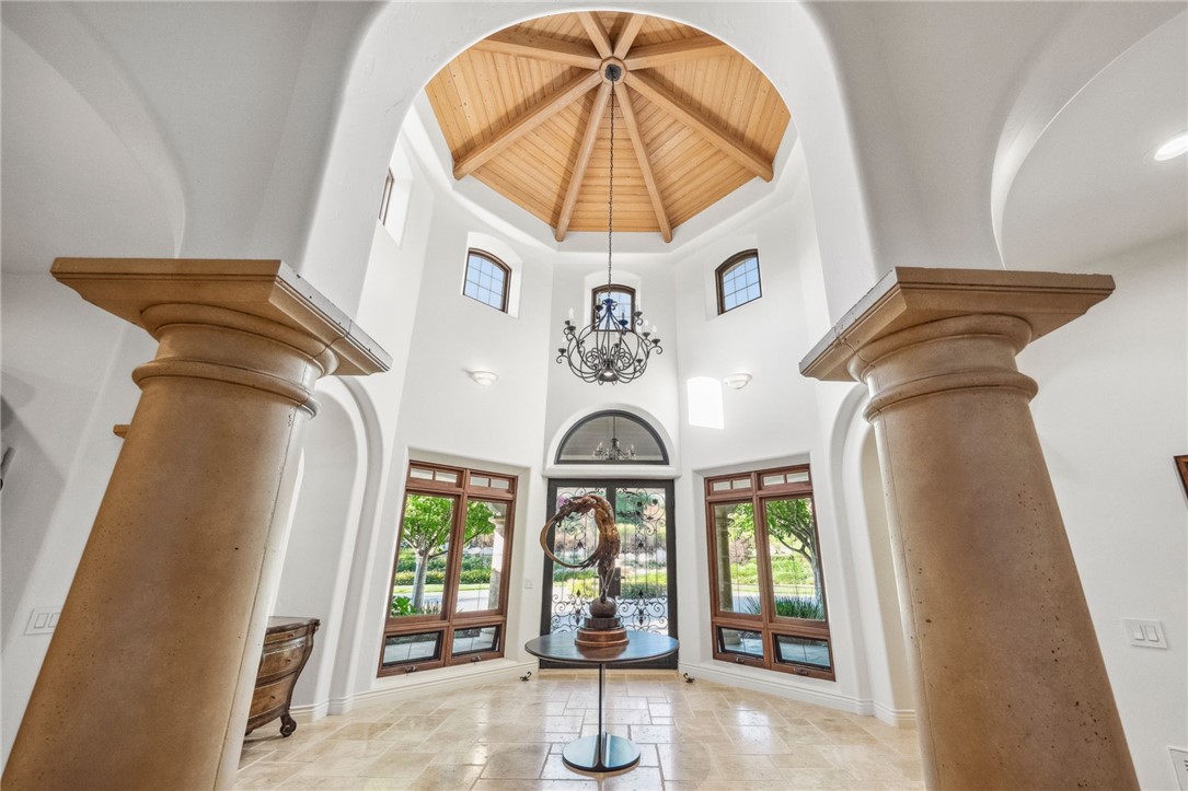 45195 Oak Manor Court