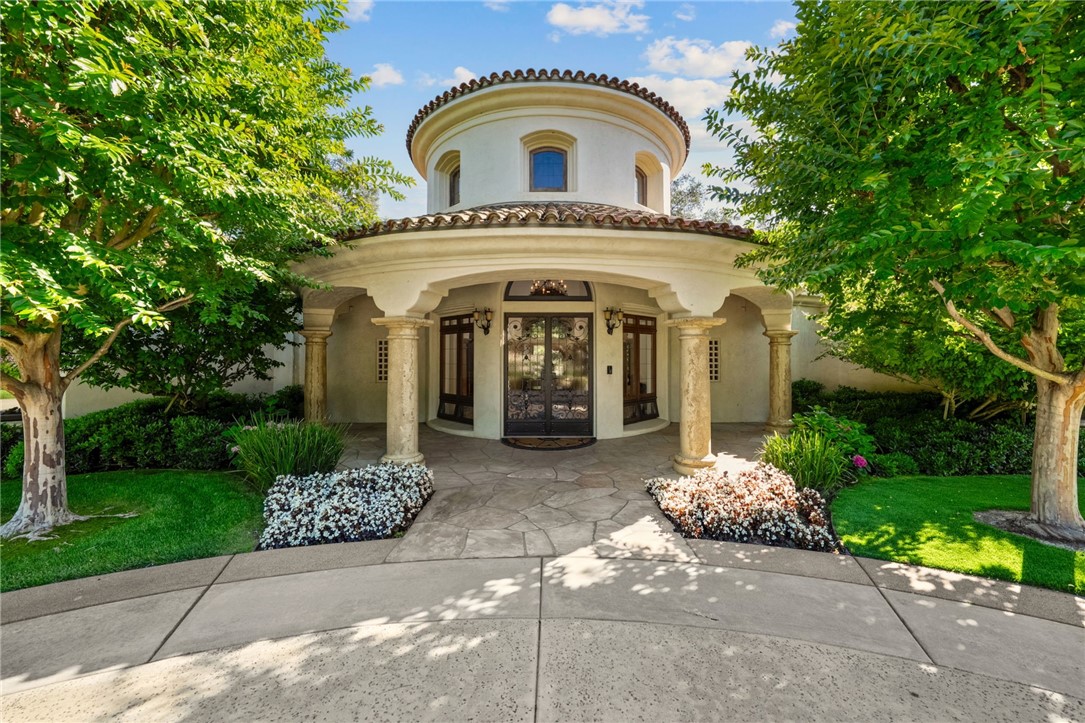 45195 Oak Manor Court