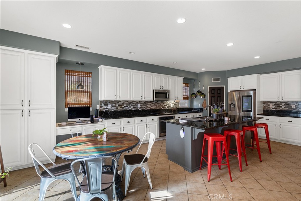 235 Hanoverian Drive