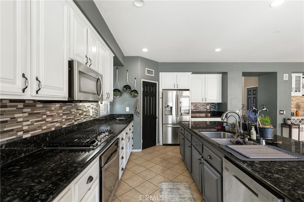 235 Hanoverian Drive