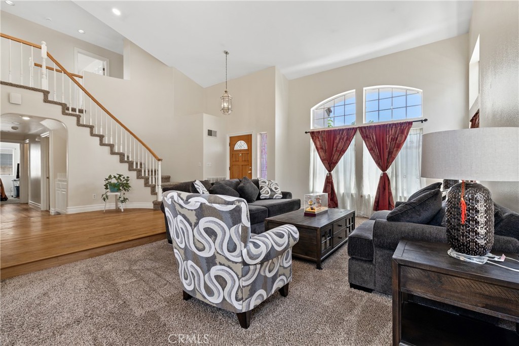 24604 Lincoln Avenue