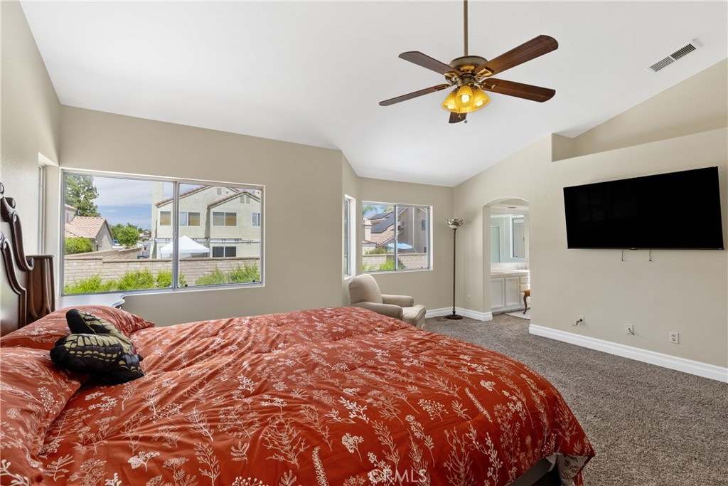 24604 Lincoln Avenue