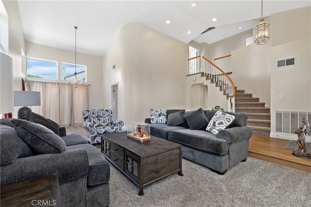 24604 Lincoln Avenue