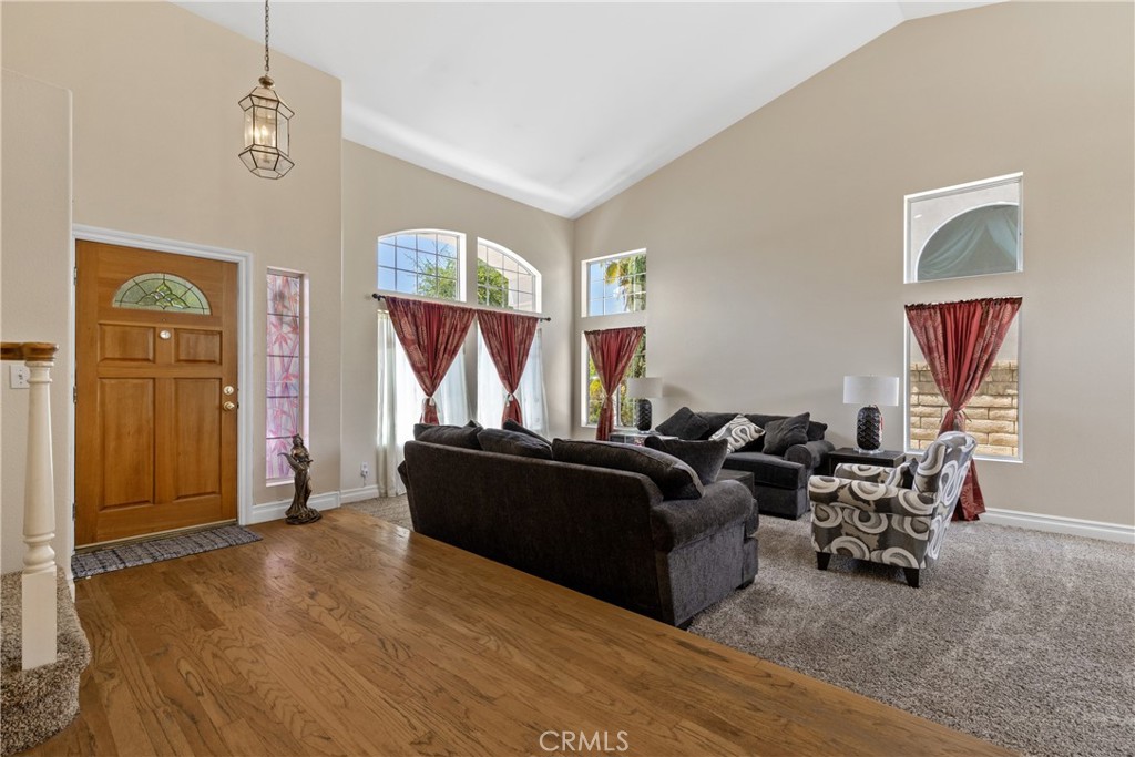 24604 Lincoln Avenue