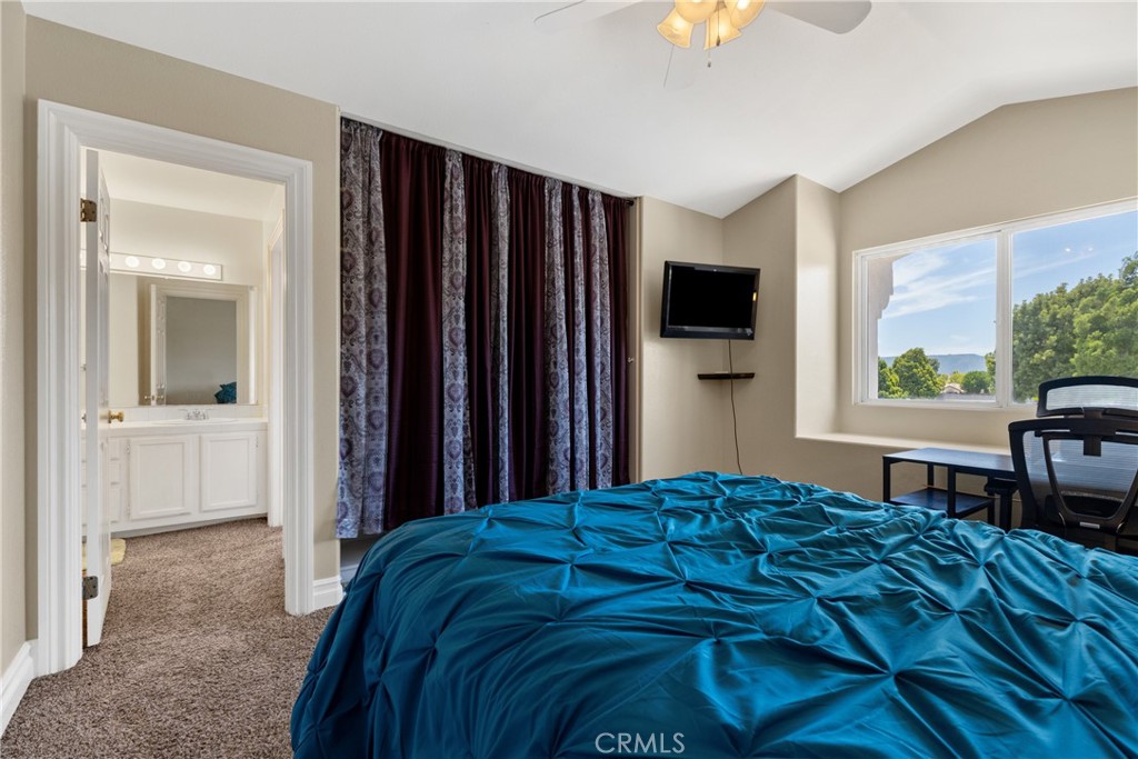 24604 Lincoln Avenue