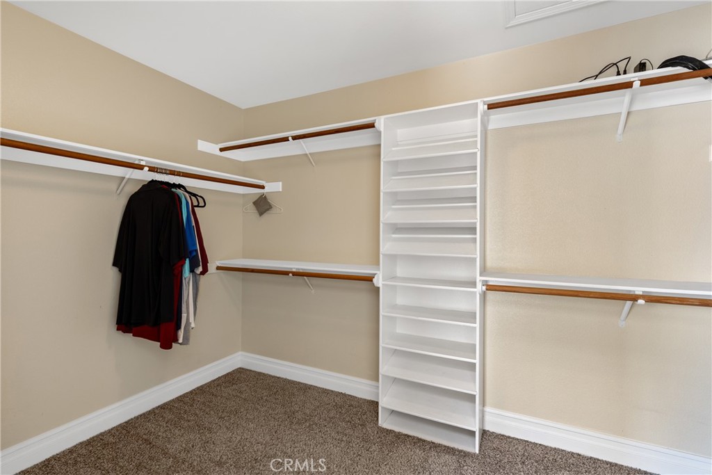 24604 Lincoln Avenue