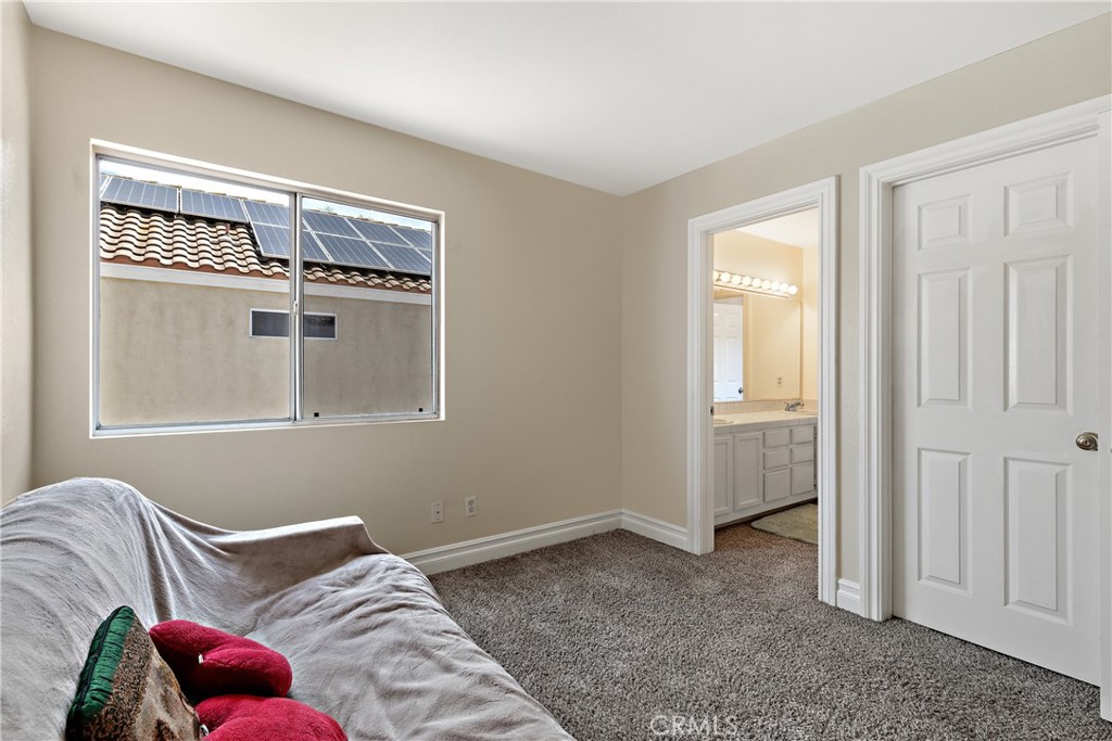 24604 Lincoln Avenue