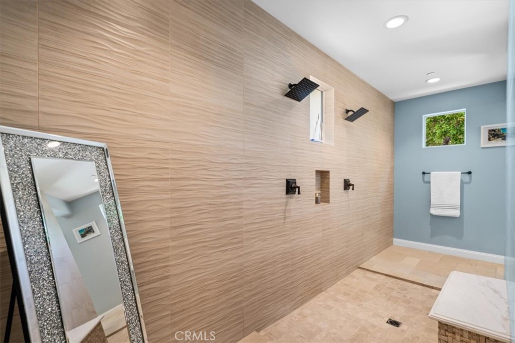 17 Emerald Court
