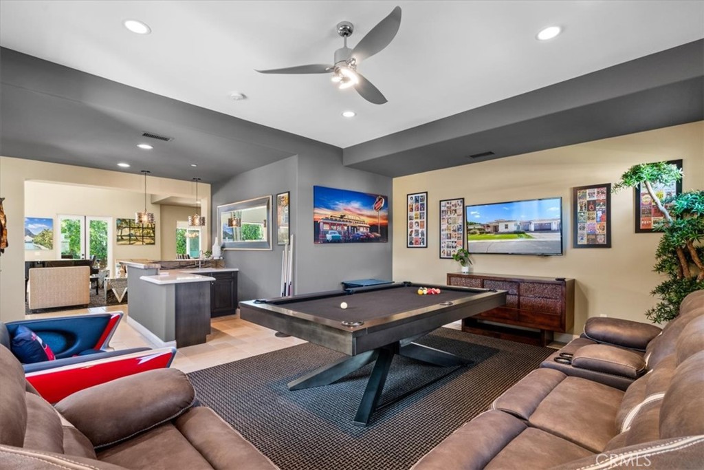 17 Emerald Court