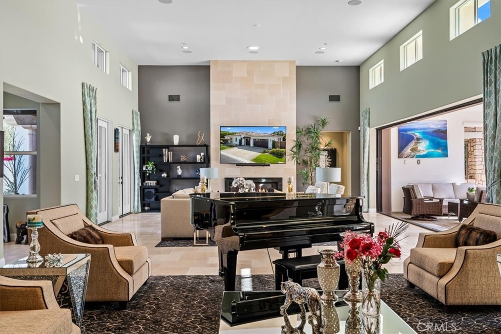 17 Emerald Court