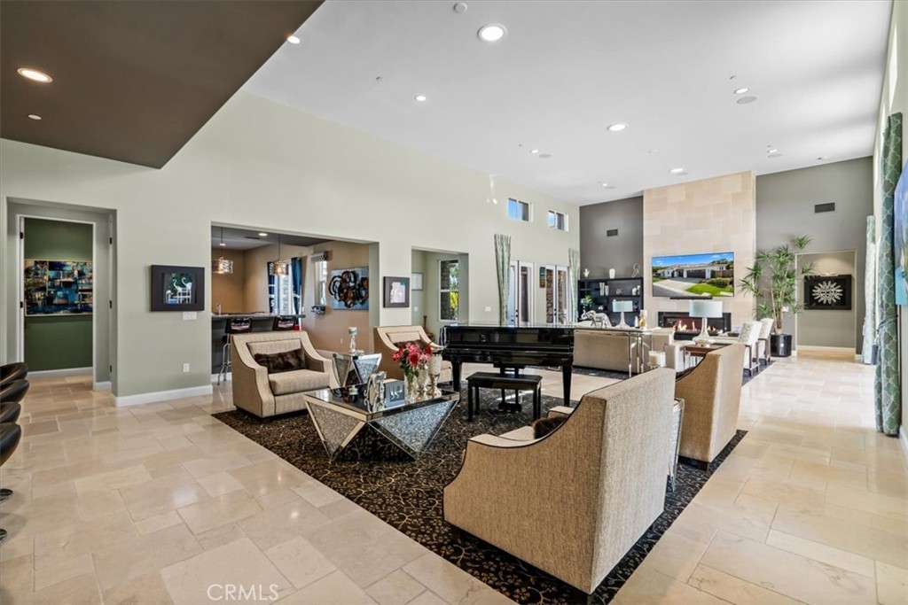 17 Emerald Court