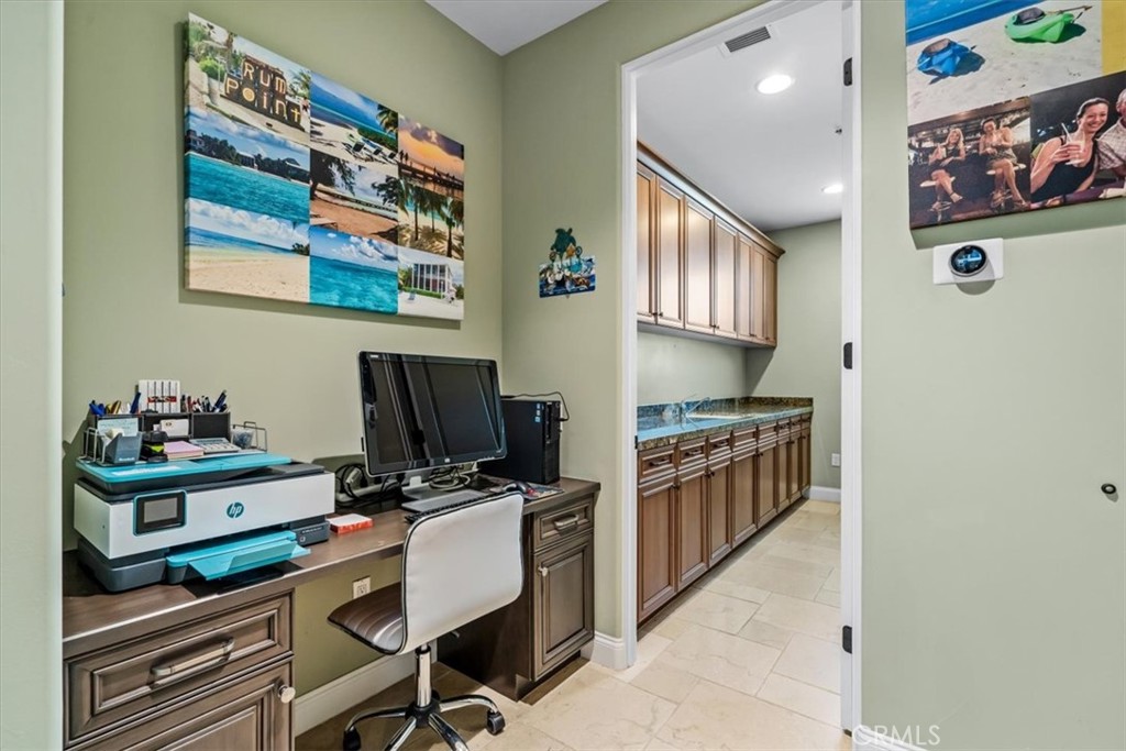 17 Emerald Court