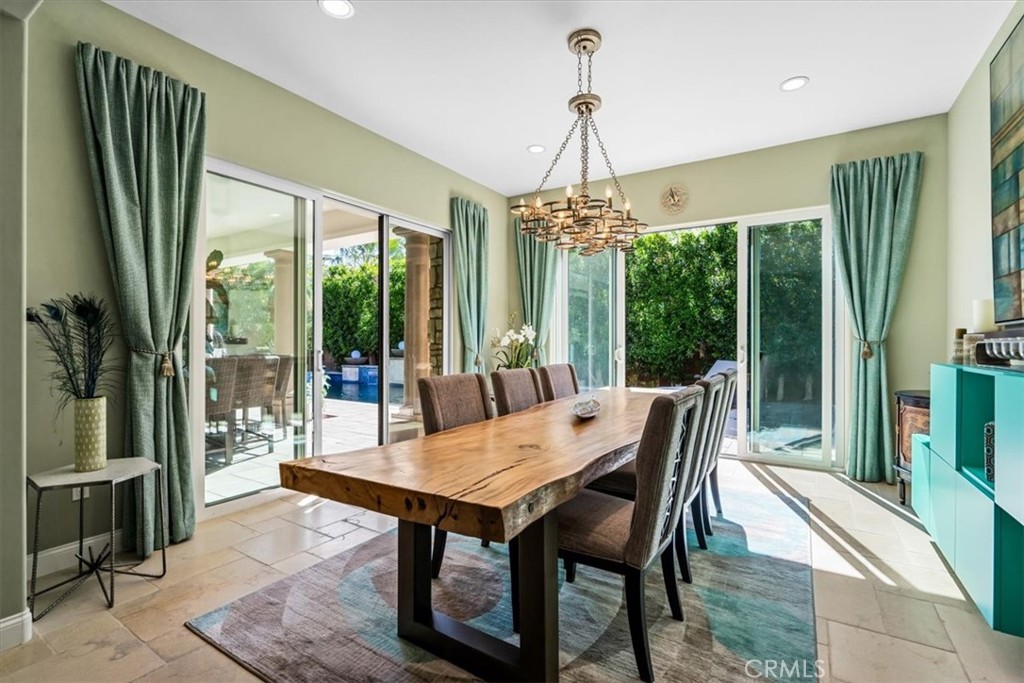 17 Emerald Court