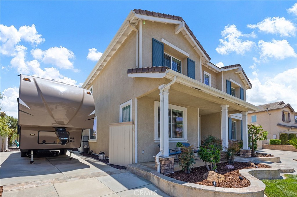 33668 Iris Lane