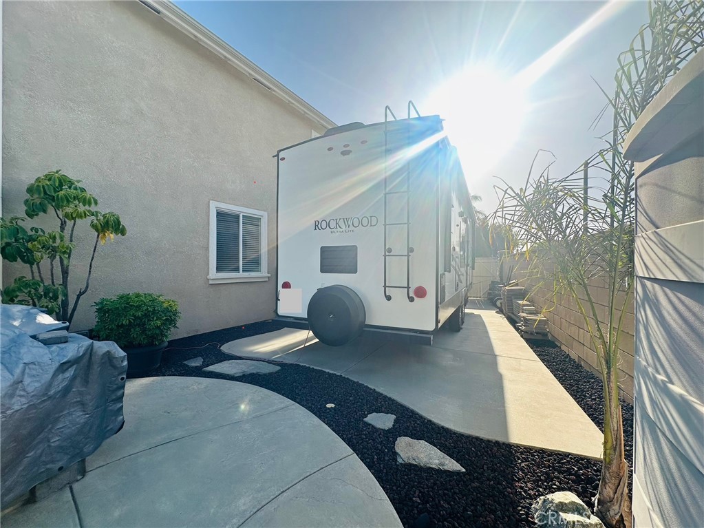 33668 Iris Lane