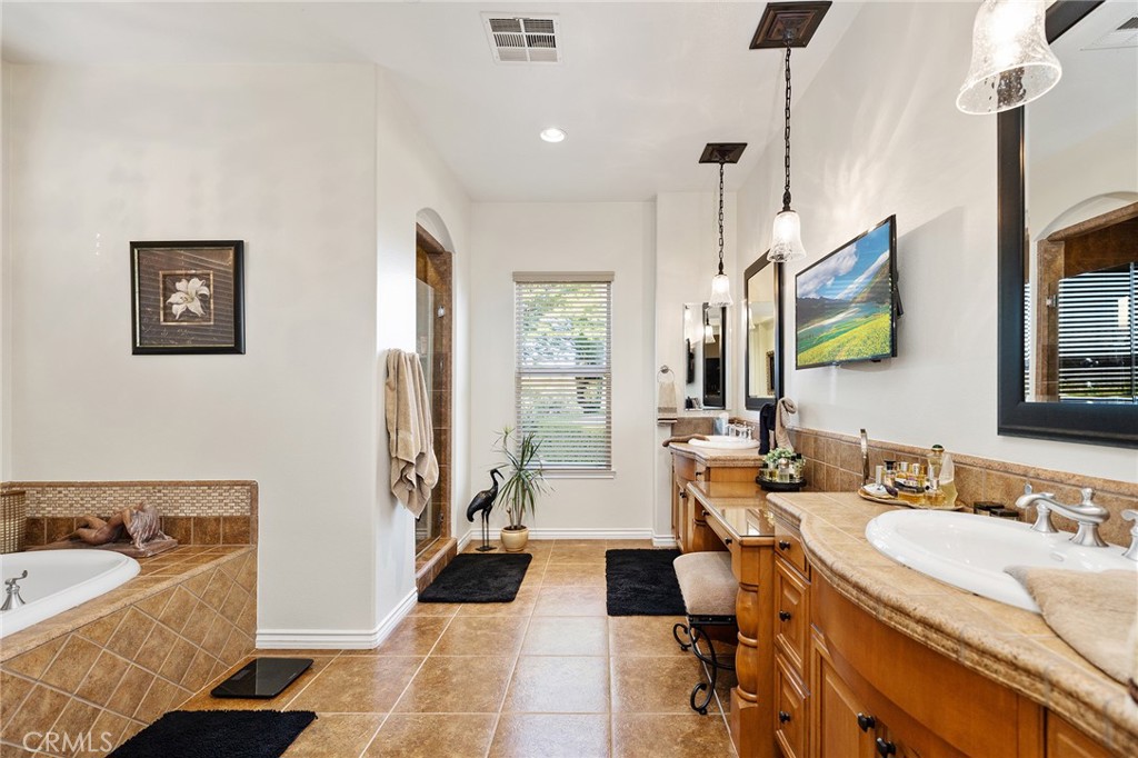 33260 Susan Grace Court