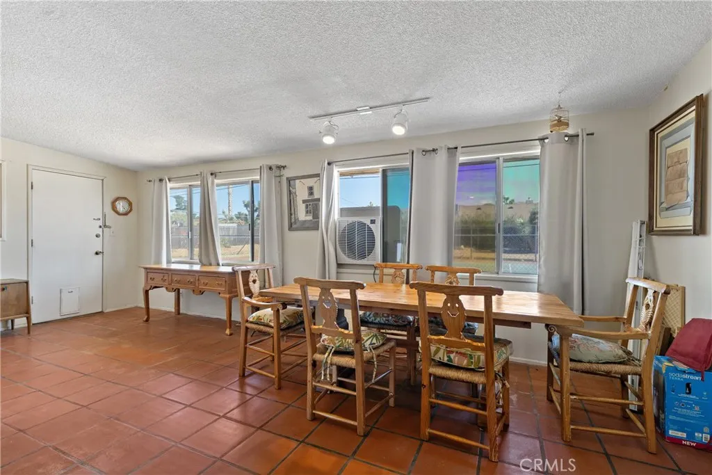 57795 El Dorado Drive