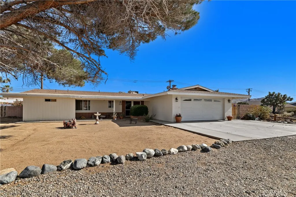 57795 El Dorado Drive