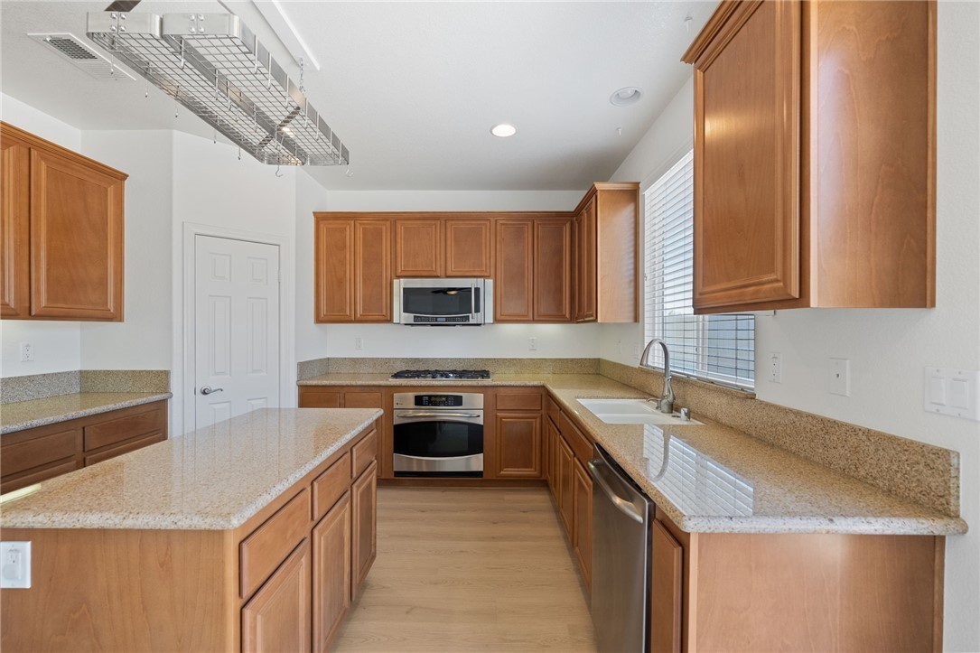 23812 Cook Court