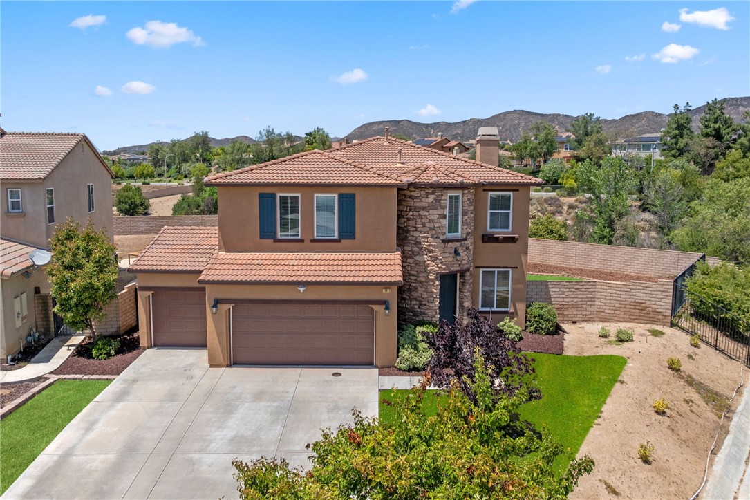 23812 Cook Court
