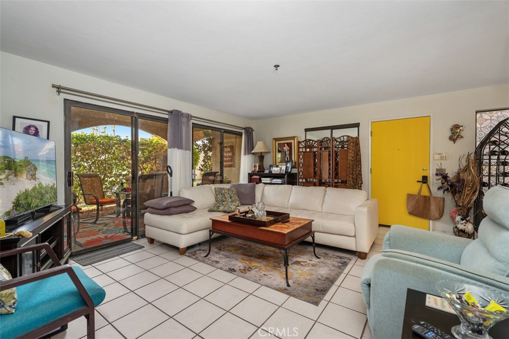 200 E Racquet Club Rd 69