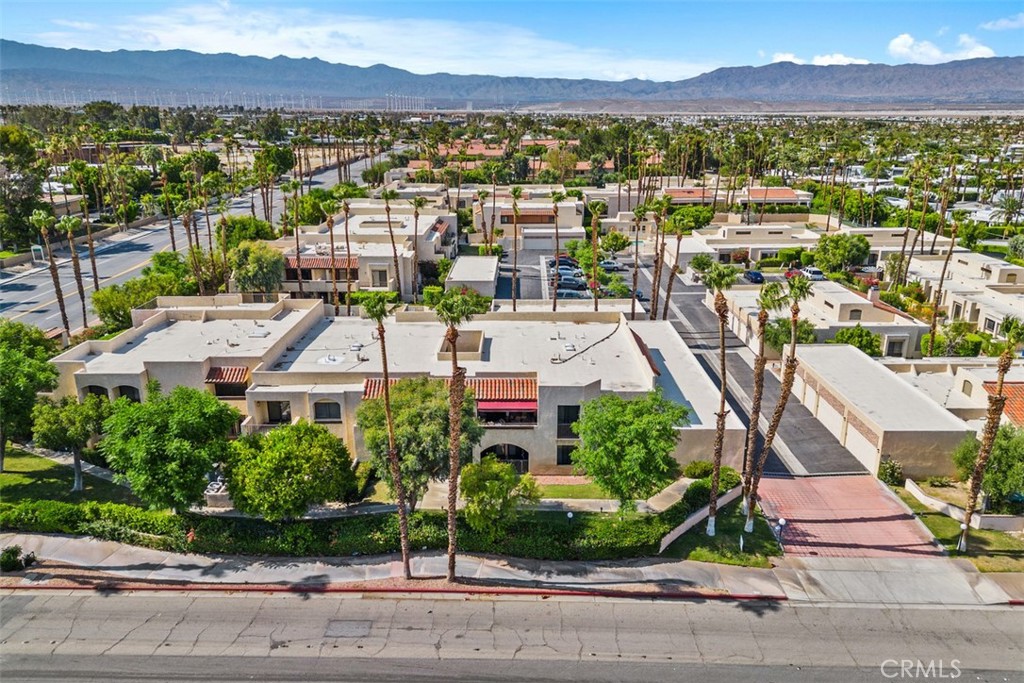 200 E Racquet Club Rd 69