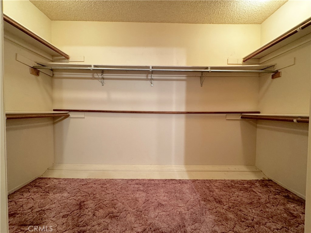 17071 Frankland Lane