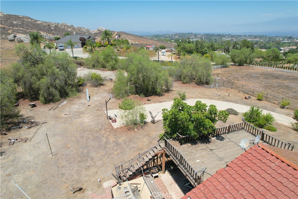 17071 Frankland Lane