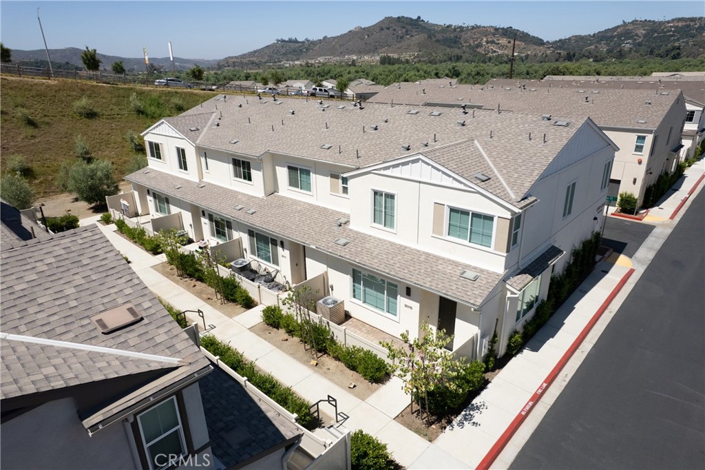 35115 Vine Place