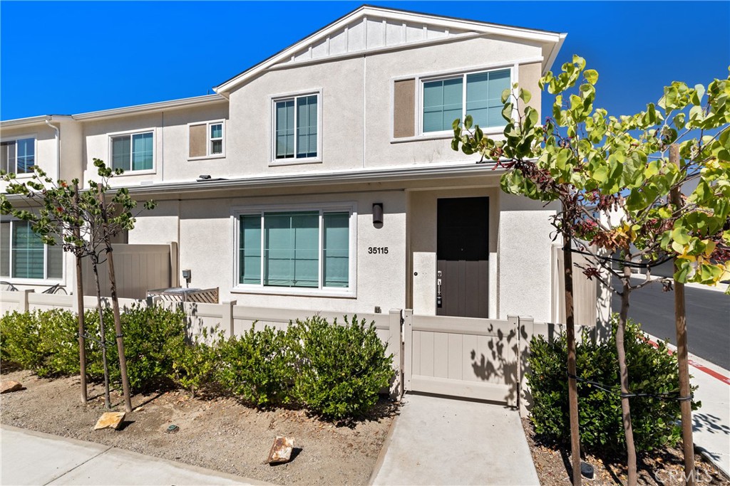 35115 Vine Place
