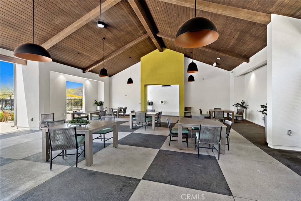 35115 Vine Place