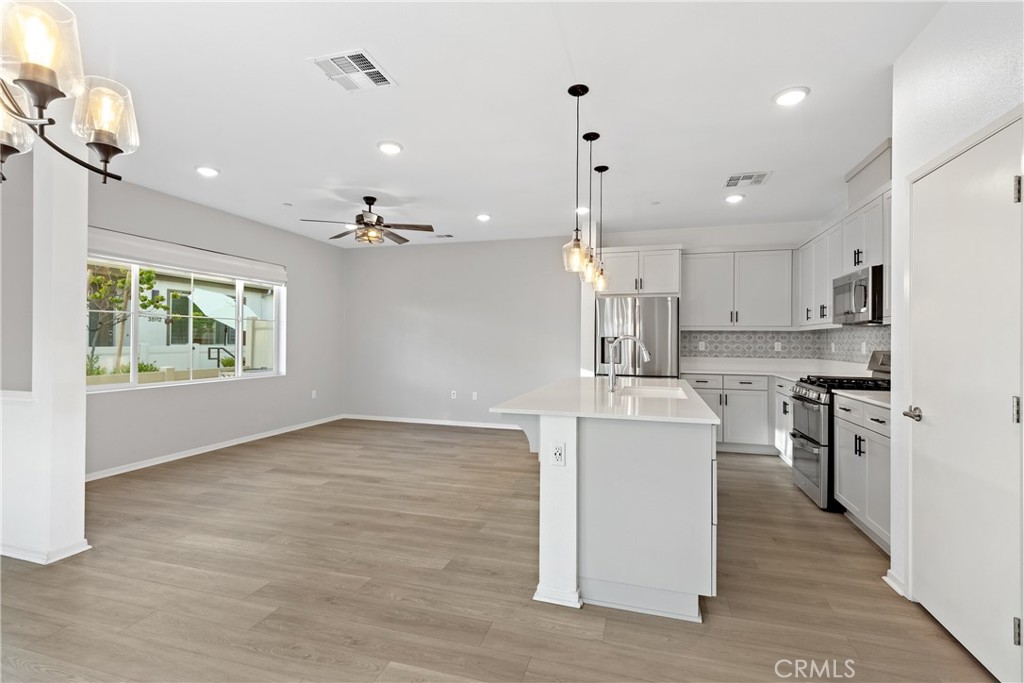 35115 Vine Place