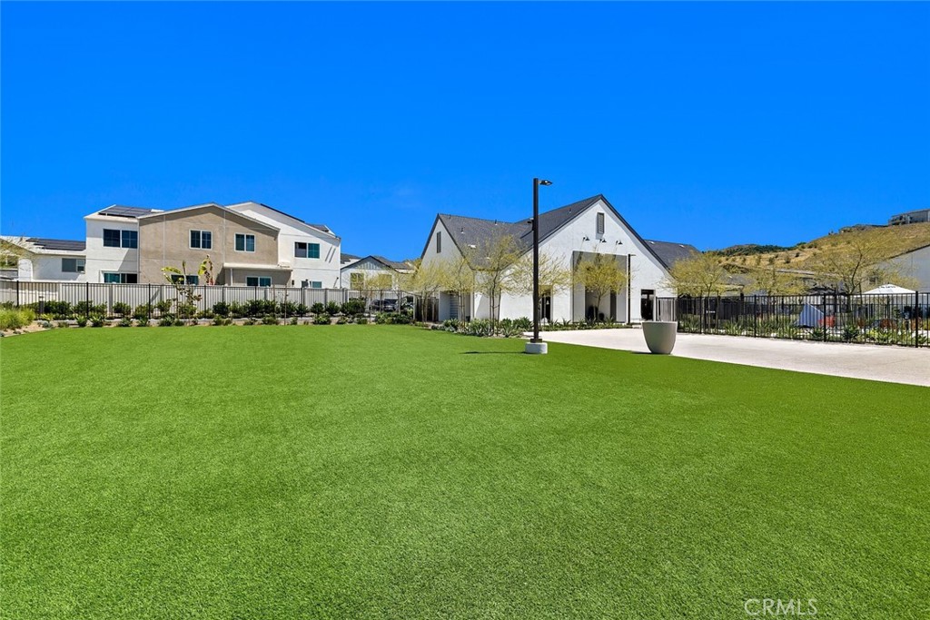 35115 Vine Place