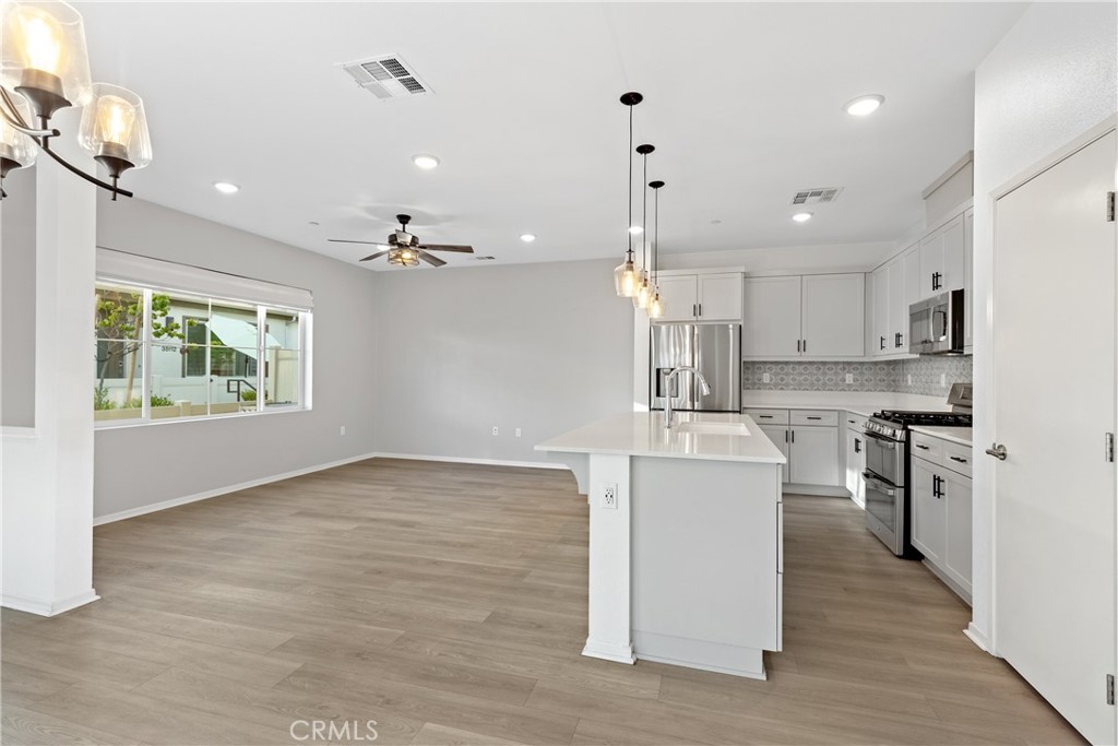 35115 Vine Place