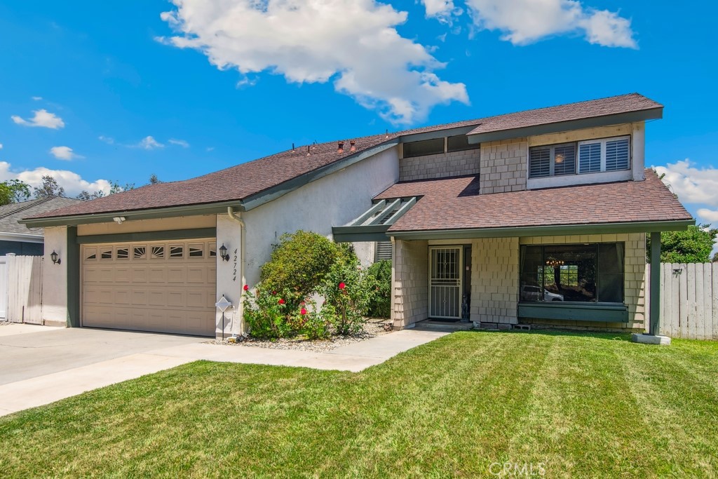 42724 Santa Suzanne Place
