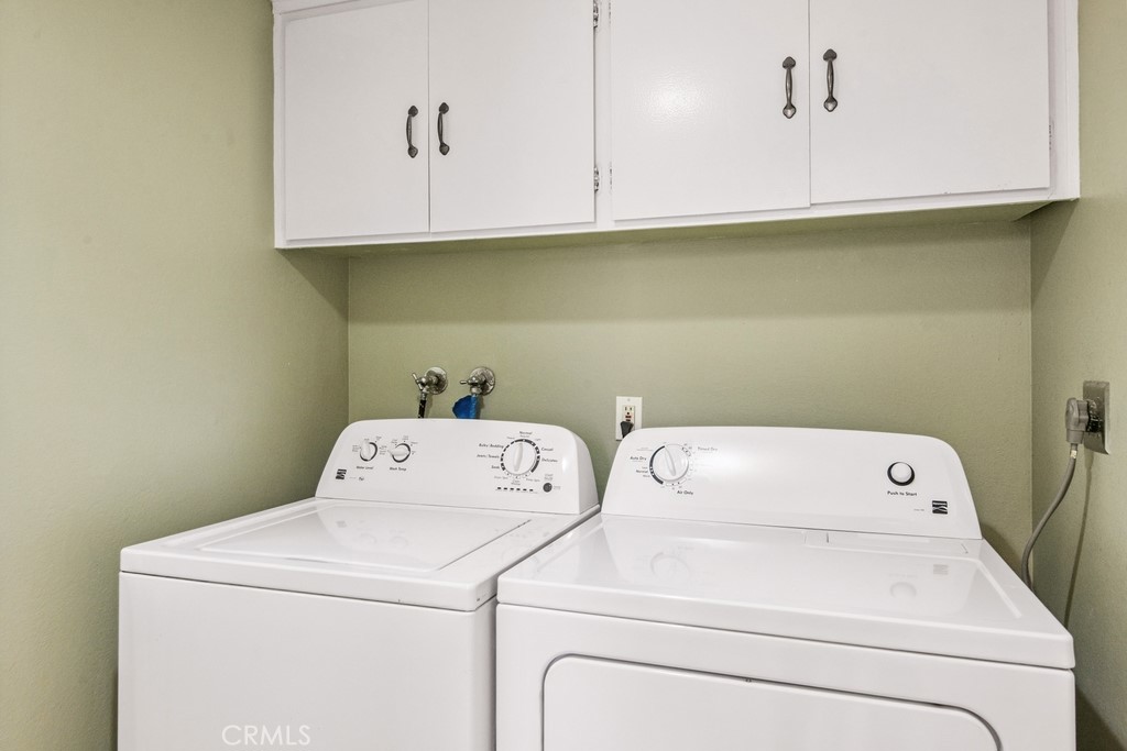 42724 Santa Suzanne Place