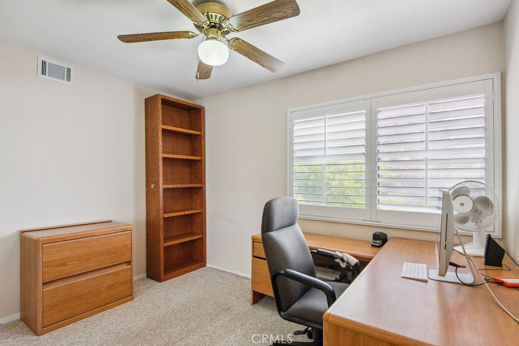 42724 Santa Suzanne Place