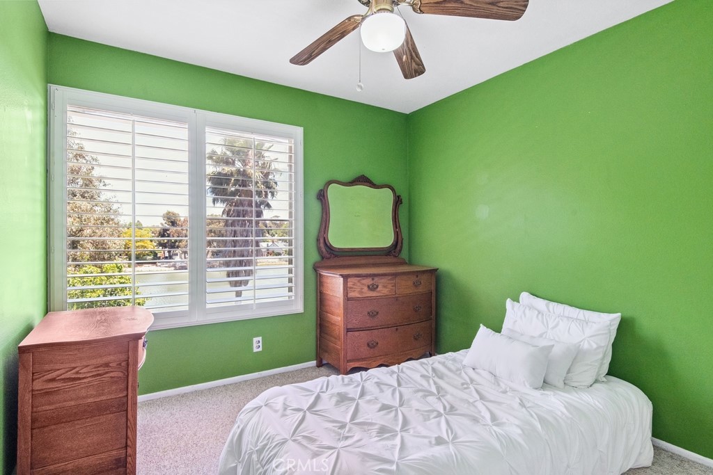 42724 Santa Suzanne Place