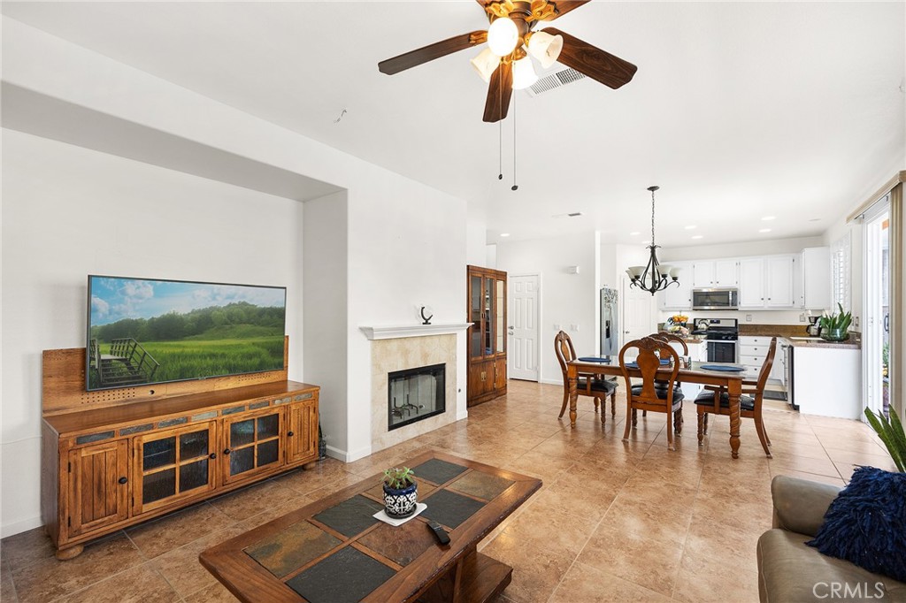 1427 Marble Canyon Way