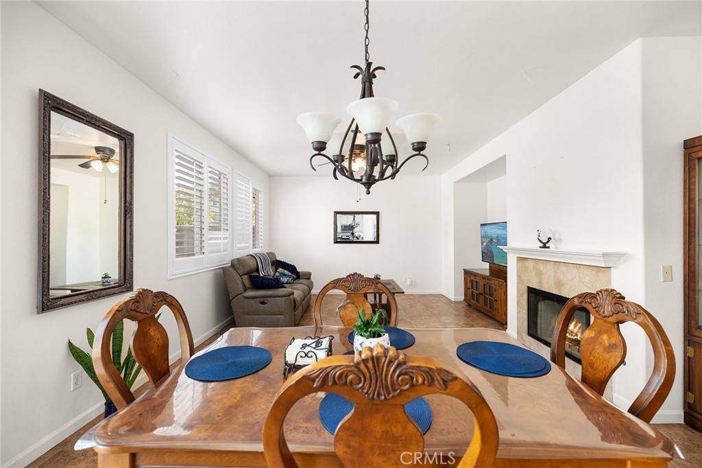 1427 Marble Canyon Way