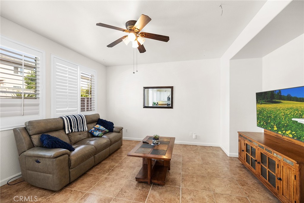 1427 Marble Canyon Way