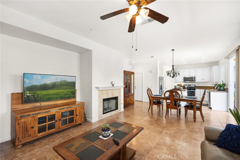 1427 Marble Canyon Way