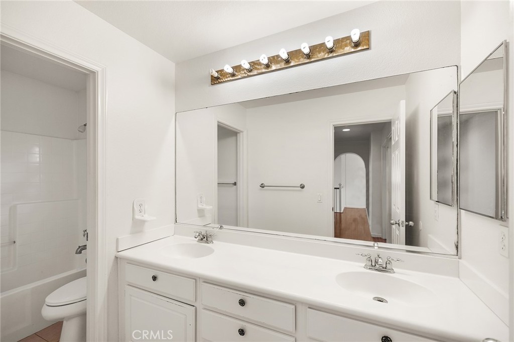 1427 Marble Canyon Way