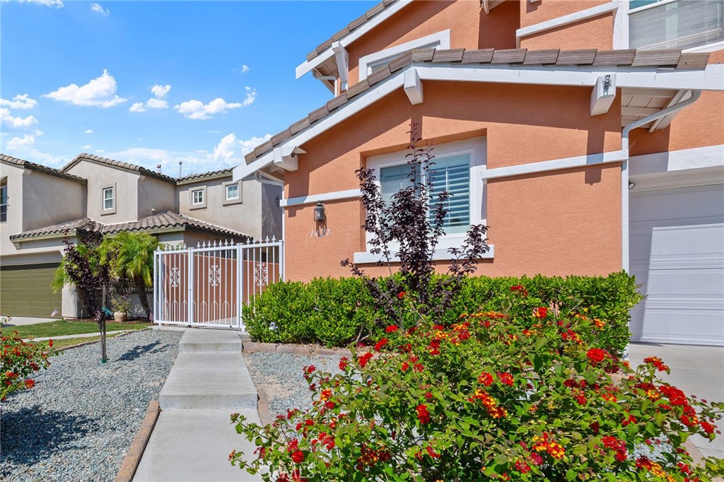1427 Marble Canyon Way