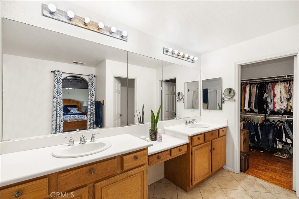 1427 Marble Canyon Way